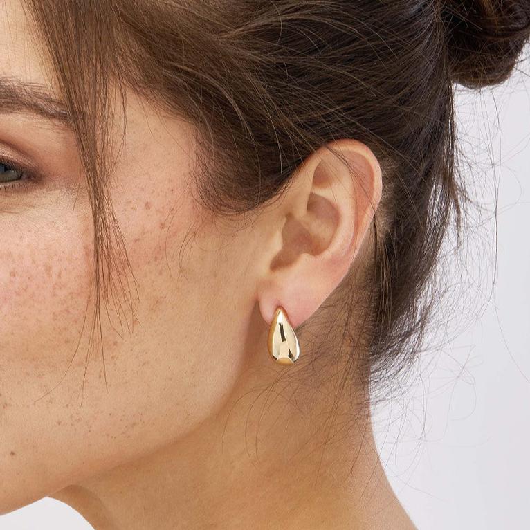 Gold Small Teardrop Earrings